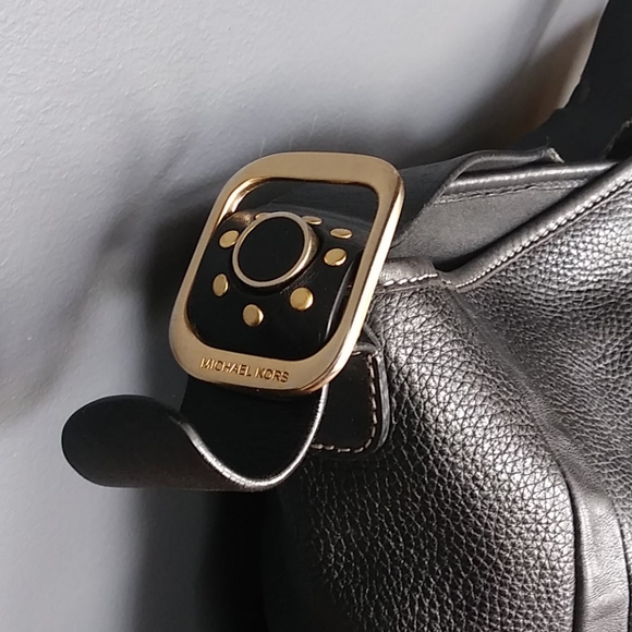 Michael Kors purse - Picture 2 of 13